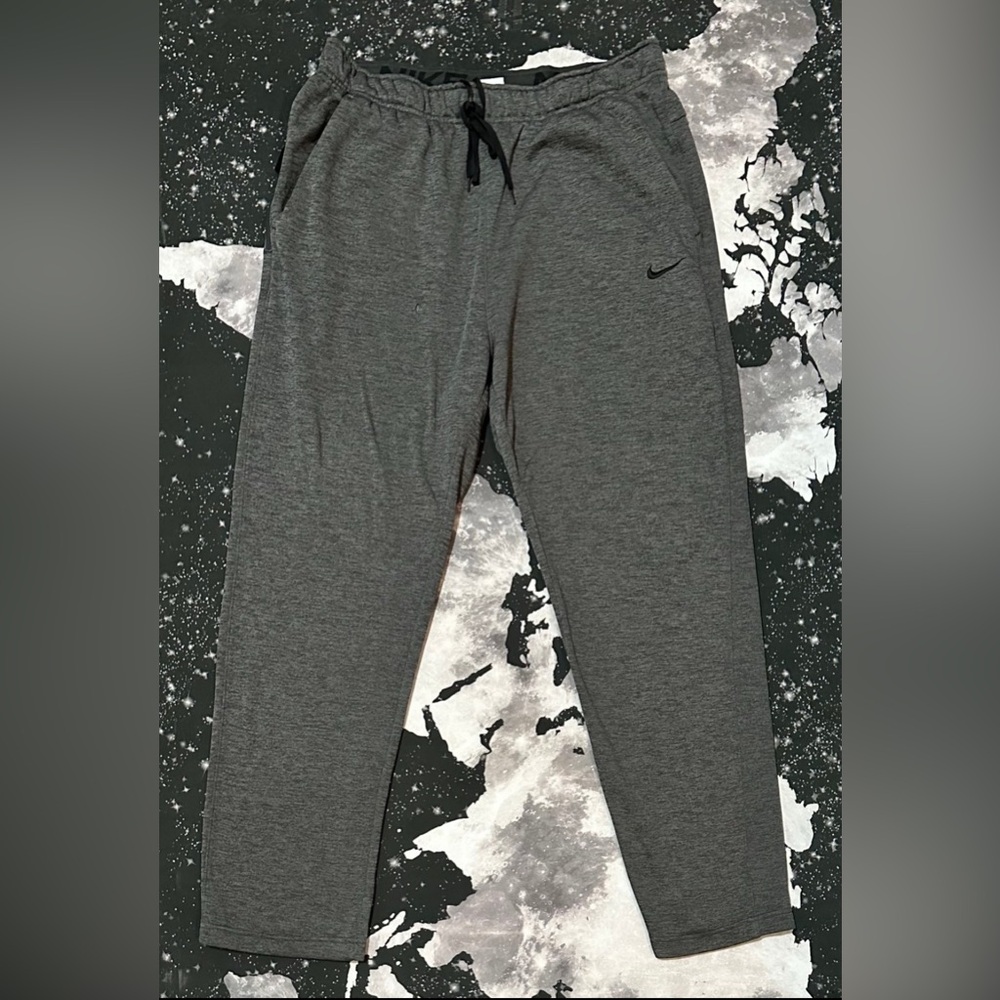 Nike Men’s Therma-Fit Training Sweatpants